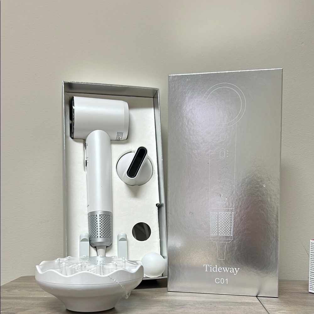 Tideway C01 Hair Dryer - White